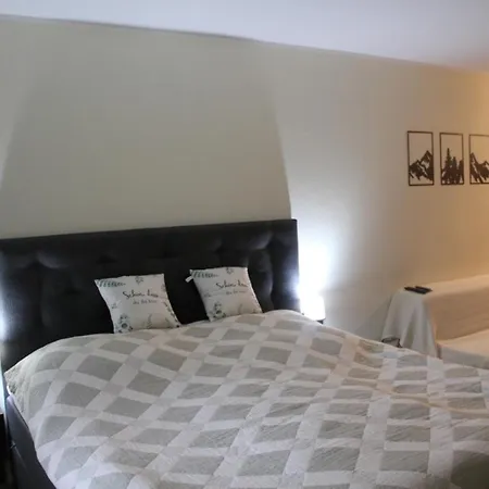 Apartment Family Miniglueck